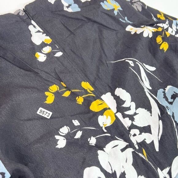 Yumi Kim Liz Romper Womens Small Love Triangle Black Floral Wrap Front One Piece - Picture 10 of 12